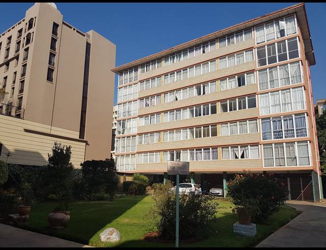 1 BEDROOM FLAT SOLD IN ARCADIA